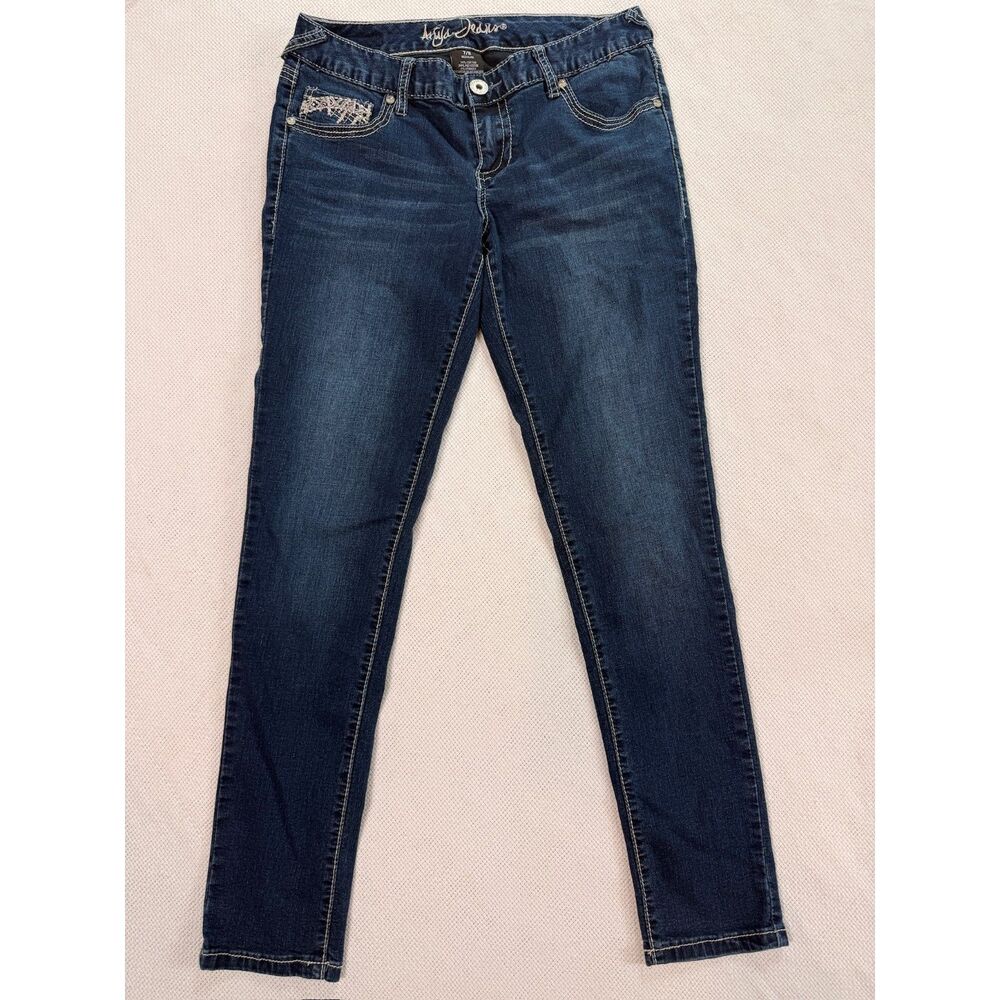 ARIYA JEANS Dark Wash Embroidered Skinny Jeans – Size 7/8 Regular